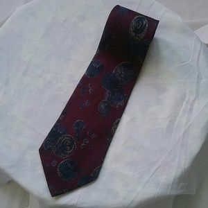 Tie